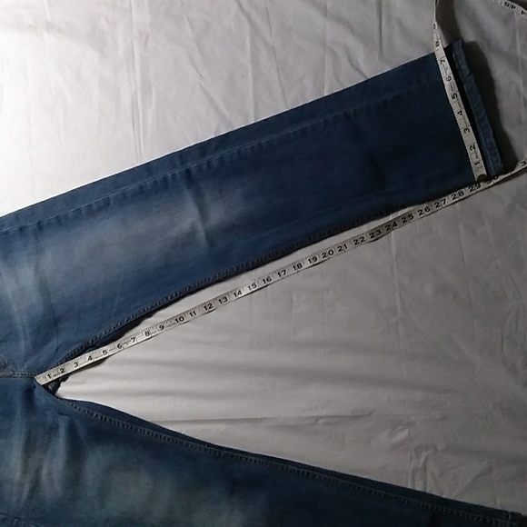 Levi's 505 Med.Wash Straight Lightly Distressed Denim - Picture 10 of 14